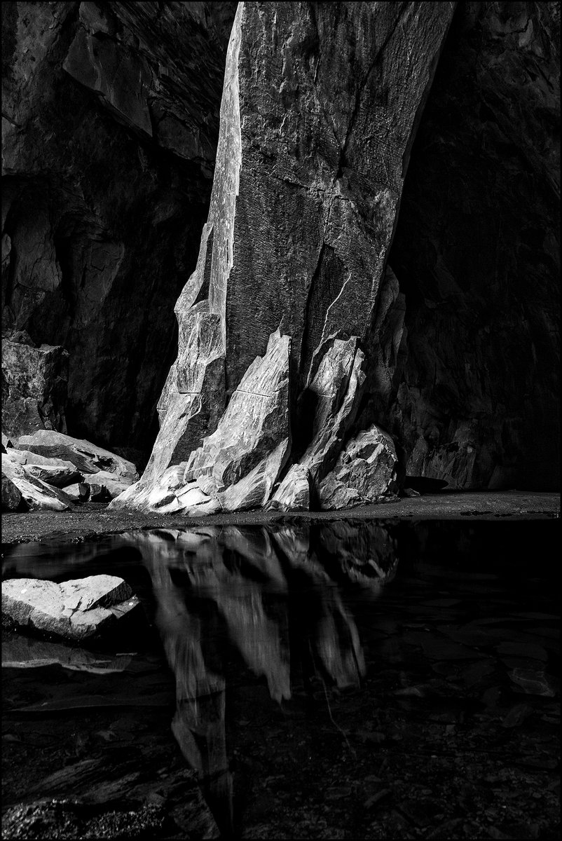 Ian_P_photo's tweet photo. Reflections at Cathedral Cavern, converted to mono. Managed to get this before the coach load of tourists turned up lol #Reflections #LakeDistrict #Cumbria #NotJustLakes #Mono #BlackandWhite #Cavern @VisitCumbria #blackandwhitephotography #CathedralCavern #LittleLangdale https://t.co/aUtbIkA3cd