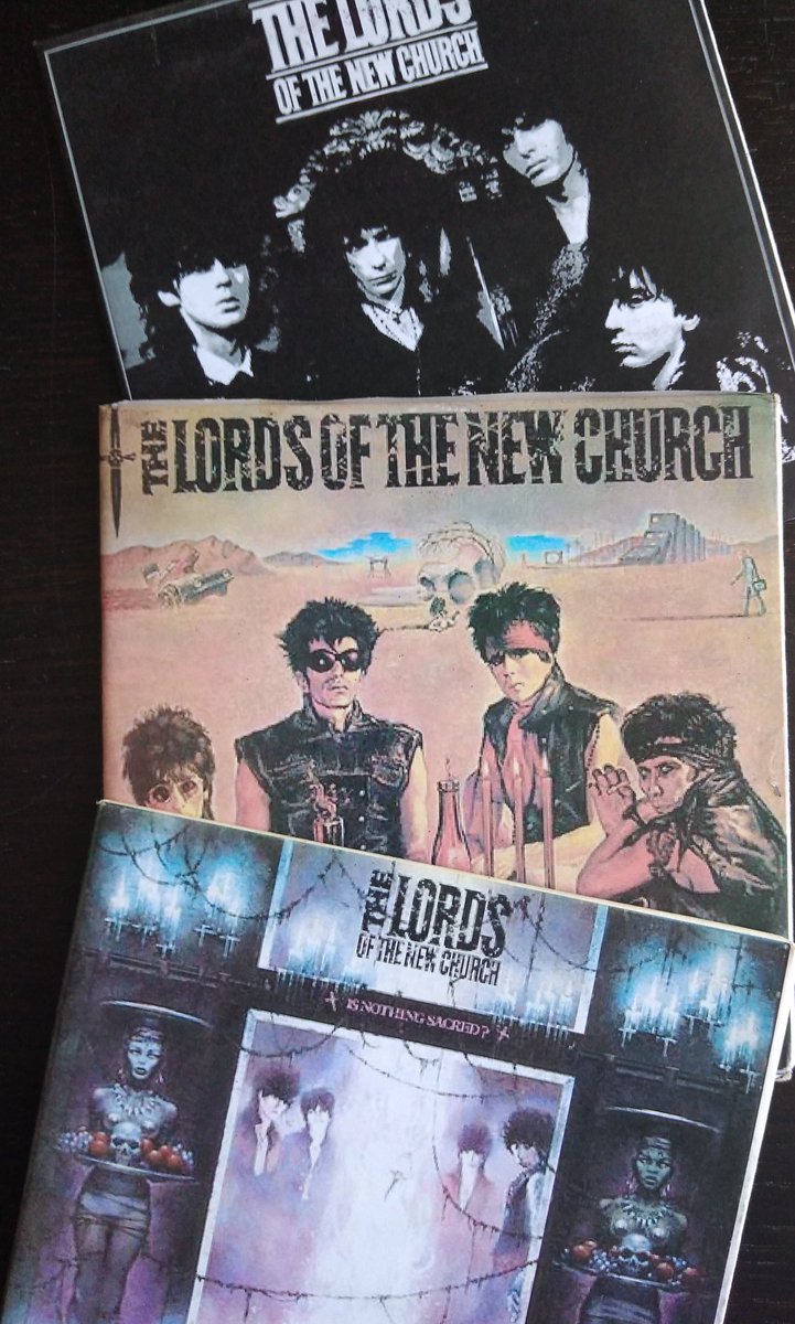 GeorgiosMasman2's tweet photo. @Schnitzel63 Unsung hero. #StivBators never got the recognition he deserved. #OnThisDay #Remembering Steven John Bator, an Ohio child.
#DeadBoys #LordsOfNewChurch #punkrock #punk #punks https://t.co/xDEEnmgwAX