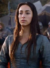 Alex_serie's tweet photo. Oona Chaplin (petite fille de Charlie Chaplin), connue pour son rôle dans Game of Thrones fête aujourd'hui ses 35 ans. https://t.co/4xBSVdRSbX