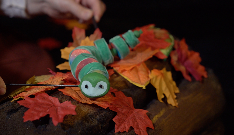 Moononastickuk's tweet photo. All our #puppets are #handmade & show-specific! This cute caterpillar is currently wriggling around rehearsals. Bring your little one to meet them at our #babyshows @ThePlaceBedford (June 17th) @PoplarUnion (June 26th) #babytheatre #babybear #babyactivity #bedford #eastlondon https://t.co/KTMryURURp