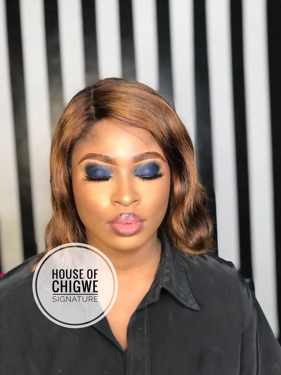 Houseofchigwe's tweet photo. We @Houseofchigwe is here to cater for your makeup 💄 needs for all events . Client trapped in her beauty . #SWBTheAlbum #OrijinalintheGame #SurulereEpbyAbib Femi Adesina Wizkid https://t.co/SoVSpF48H8