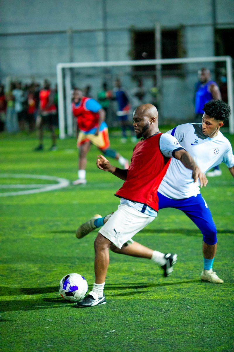 papsyphotograph's tweet photo. #team5star vrs #TeamCallum @IamKingPromise @Calteck10 https://t.co/kX1ECOcmjX