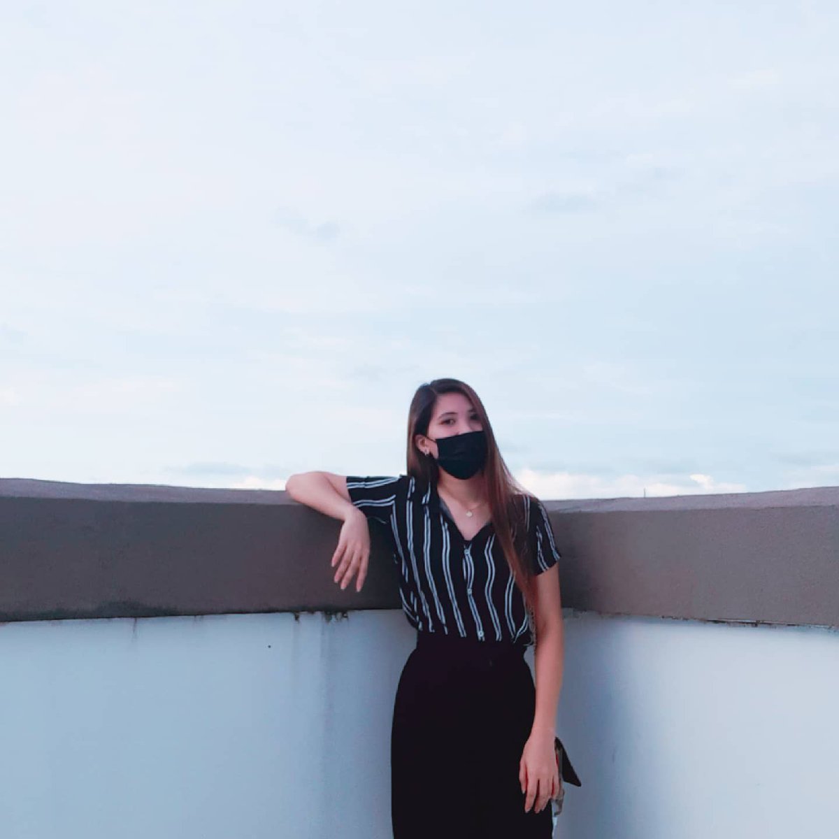 dalina430's tweet photo. Corner ↗️↖️ https://t.co/hpHhcw41AC