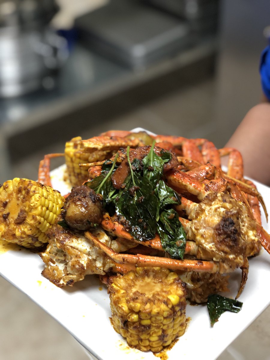 RedPepperLawton's tweet photo. Crab legs with Asian Cajun sauce. So good!
#redpepperlawton #crablegs #cajunasiansauce #lawtonokfoodie https://t.co/s3mcyo3Q7F