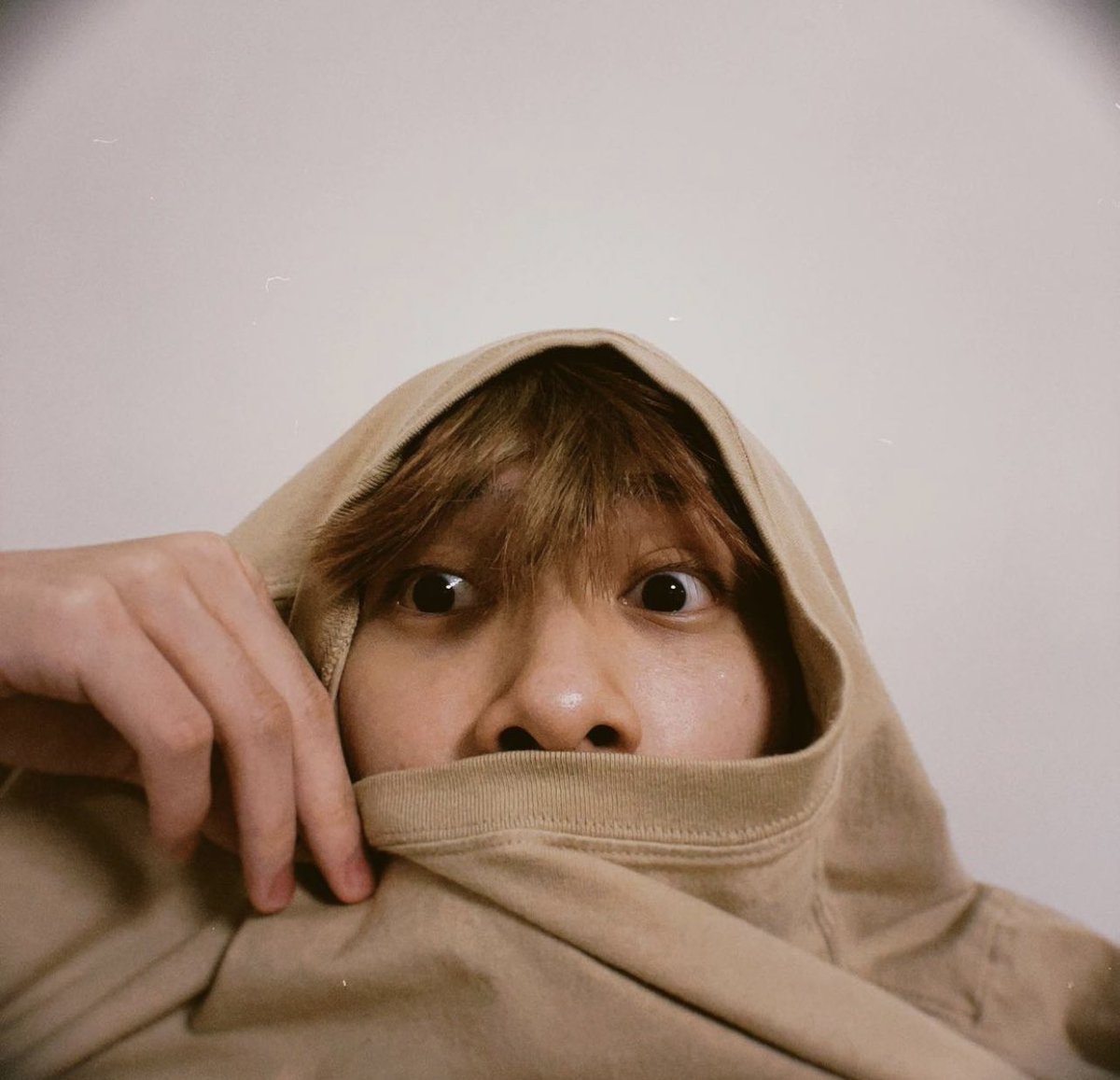 itsmzxdayy's tweet photo. คะ??? เฮนเดอรี่เป็นอะไร ช่วยด้วย 5555555555555555555555555 https://t.co/xVqzgIhqWo