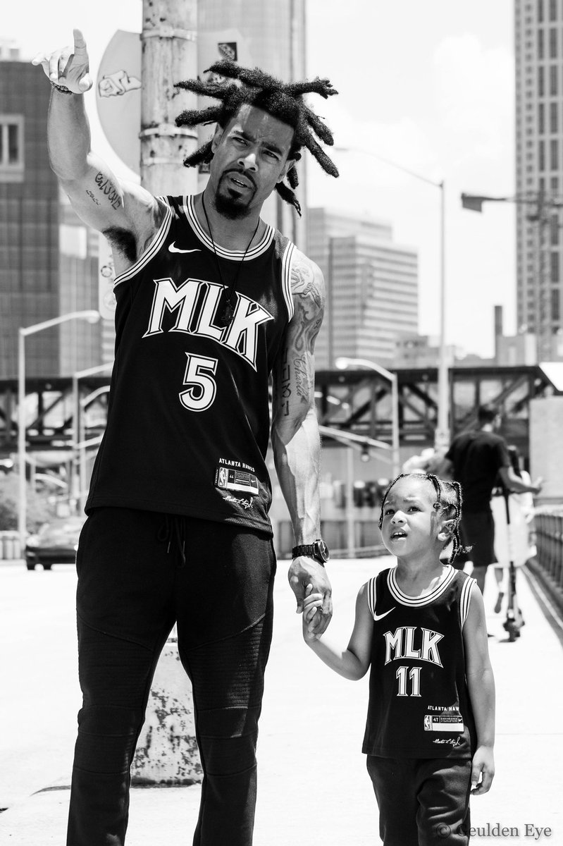 AnthonyRSnell's tweet photo. And Son, that, that’s the Greatest City on Earth #Atlanta #HomeOfTheBrave
🙏🏾💯✊🏾🏁 

📸Photo by: @geulden_eye / @hrsnphoto 
.
.
.
.
#TheBlackMessage #YoungHamLIFE #CCLifeInc #LeadTheWay #3Kings #BlackLivesMatter #Unite #BlackFathers #LikeFatherLikeSon #blacklove #blackdads https://t.co/O7QtO0Wvi1