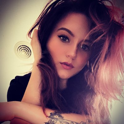 #NewProfilePic https://t.co/TsqNiUud9A<a href="/tag/newprofilepic"class="tags">#NewProfilePic</a>