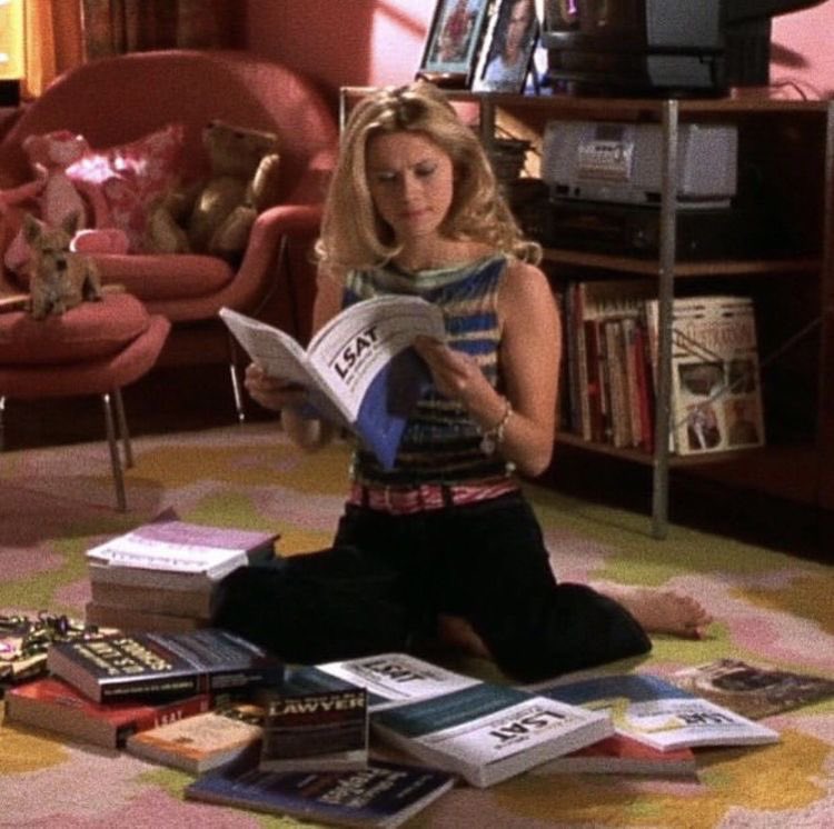 katienicks_'s tweet photo. channeling her energy this summer https://t.co/8vZ1fW3XZn