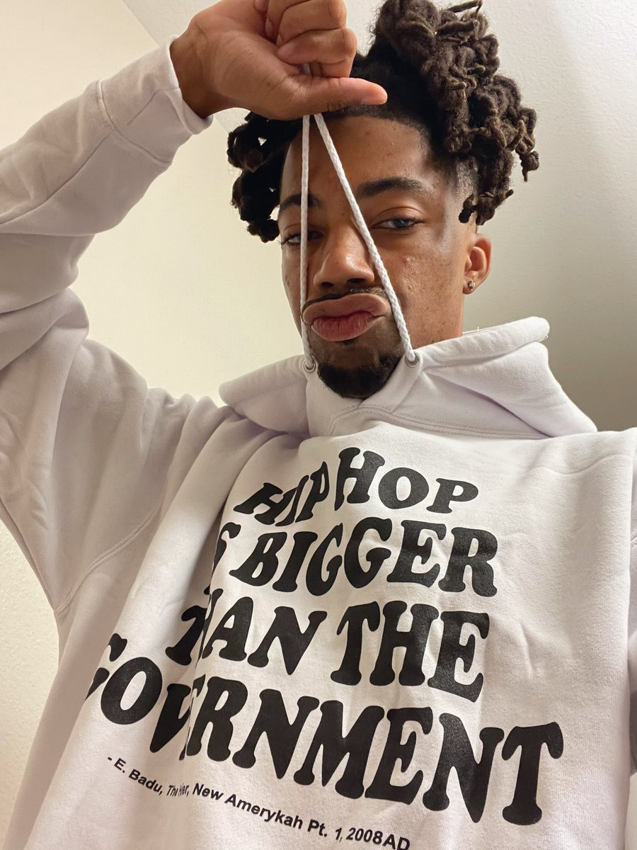 Hip-hop is bigger than the government <a href="/fatbellybella/">ErykahBadoula</a> 💕