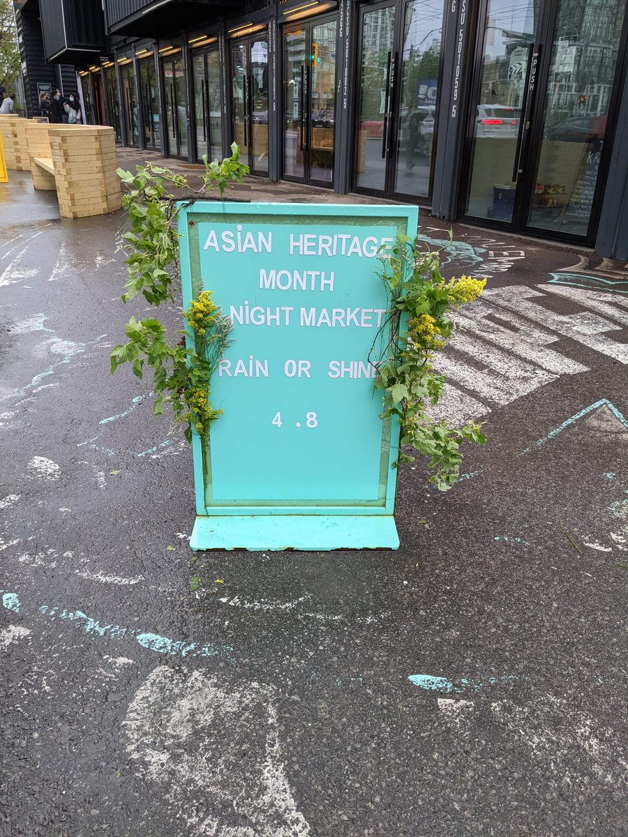 Had our best market yet last week <a href="/stacktmarket/">stackt</a> . We sold out of pretty much everything! 

Not exactly sure what to attribute to - possible diff demo, bored from lockdown, new posters, 1st mkt of the season, or something else…