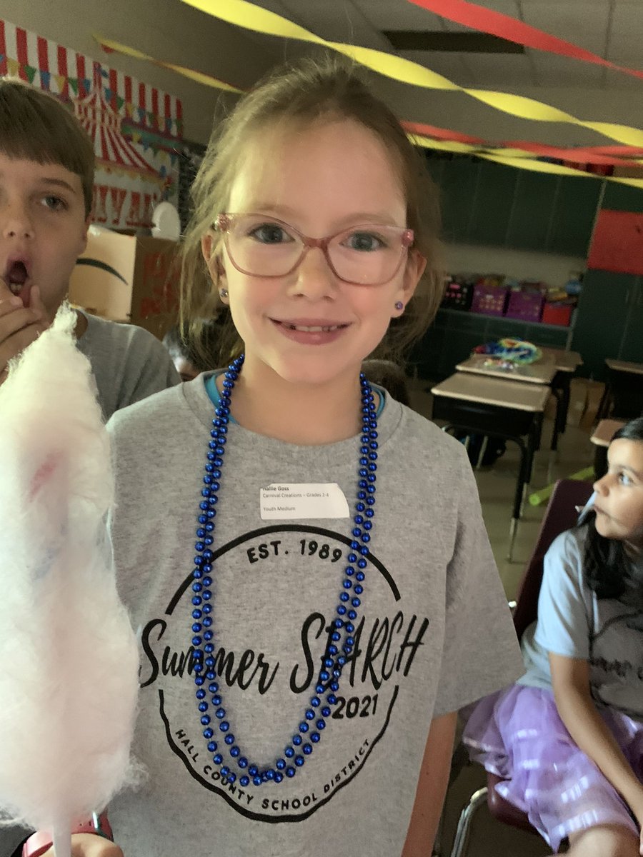 grimes_michelle's tweet photo. Carnival Creations @SummerSEARCH_HC cotton candy fun https://t.co/E2vnd81o8Y