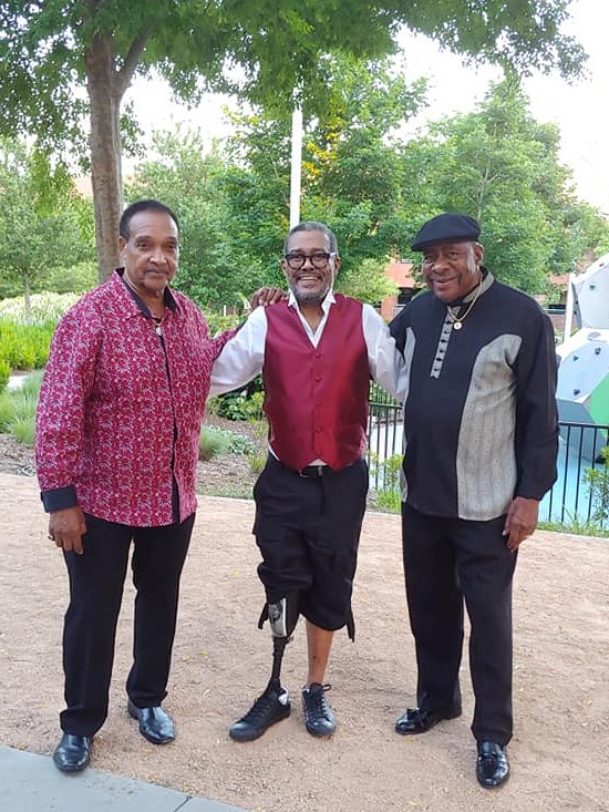 RobertsBlues's tweet photo. Fun Scenes-The 2021 Carolina Blues Fest aka "Carolina Soul" @ LeBauer Park Greensboro,NC Soul-Blues Artists Roy Roberts, Johnny Rawls &amp; Darryl Johnson. #Backstage #CarolinaSoul #SouthernCharm #SouthernSounds #May2021 #DeepSouthSoul #DownHome #GreensboroNC #SouthernHospitality https://t.co/ocMDunnAbv