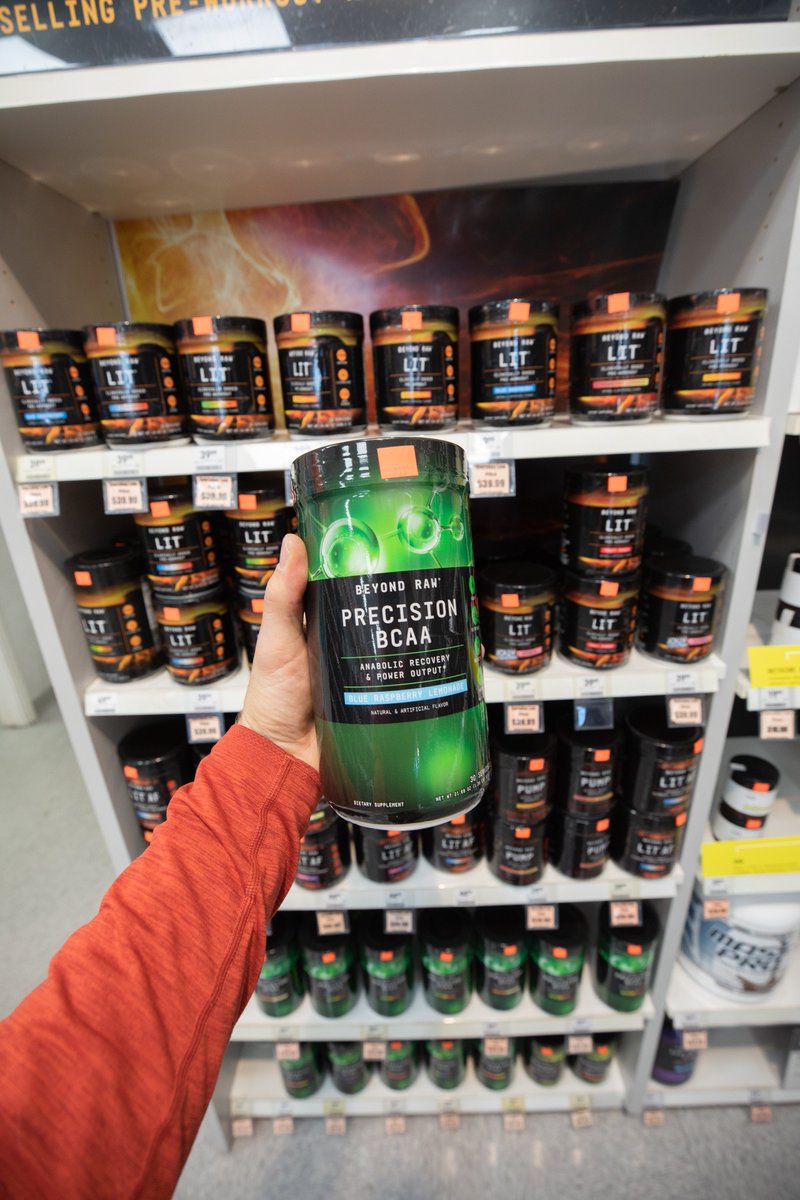 BeyondRaw's tweet image. The ultimate amino formula for recovery, power + hydration. 💥 IFYKYK... and if not, let us put you on. 👁️ Grab a tub now at your local GNC or online now: bddy.me/3z2eg0O
