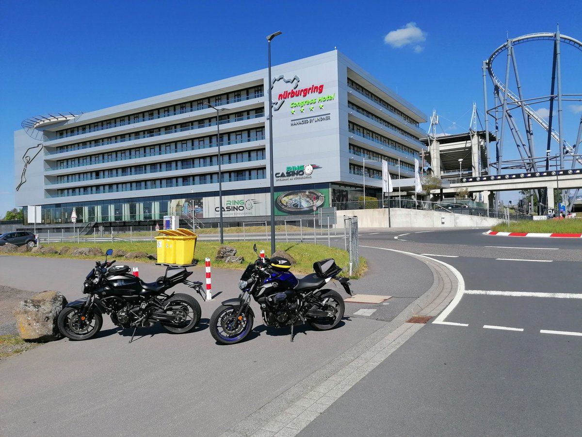 XSR700's tweet photo. #YAMAHA #MT07 @ #Nürburgring https://t.co/jquMHc7cn6