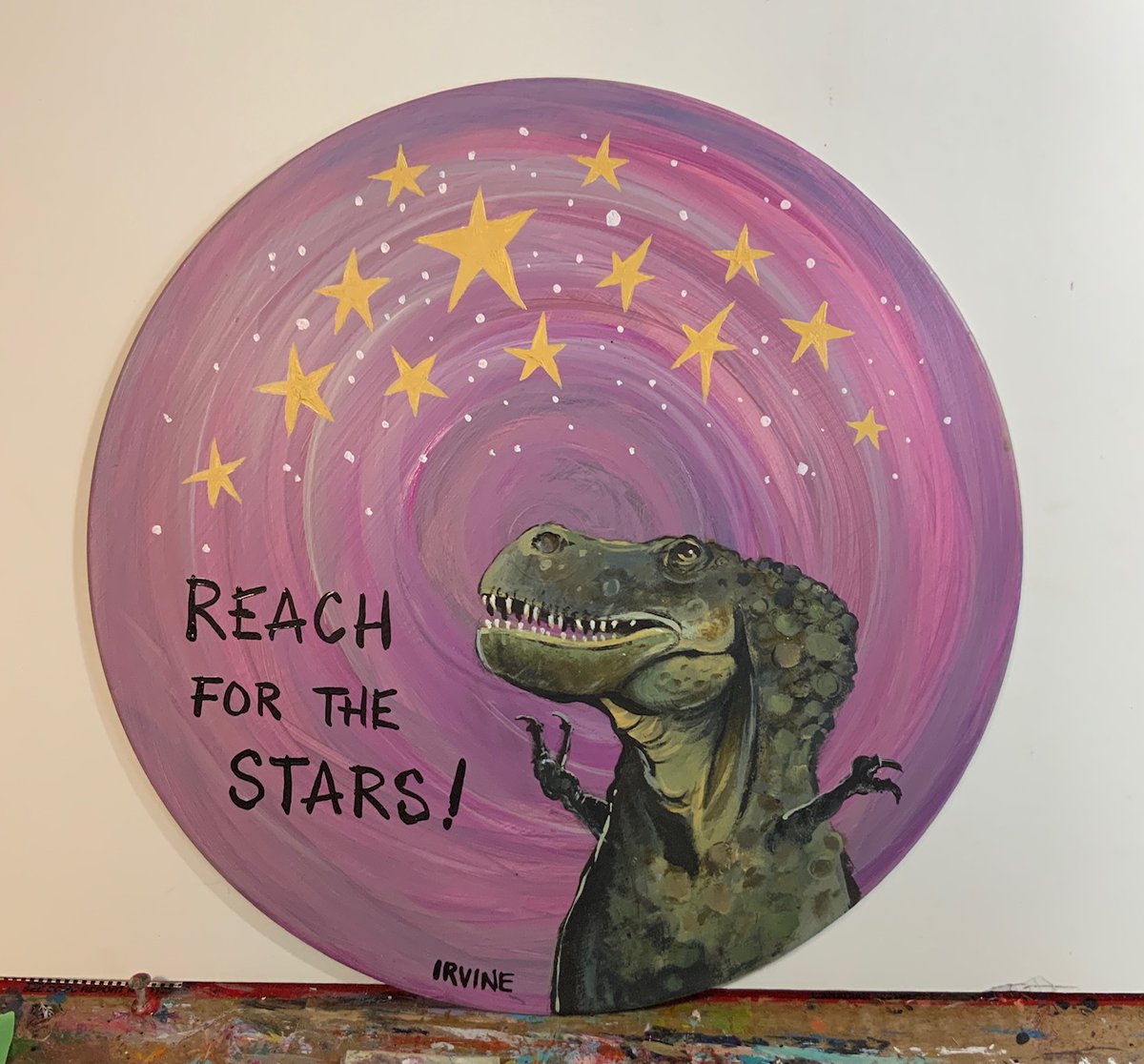 gnarledbranch's tweet photo. Coming this Sunday to my Etsy shop -over a dozen paintings on salvaged, unplayable vinyl records. A pushpin thru the middle is all that is needed to mount on the wall. #upcycle #reuse #recycle #art #paintedrecord https://t.co/CBuf6Khfze https://t.co/FnM84kg4Lm