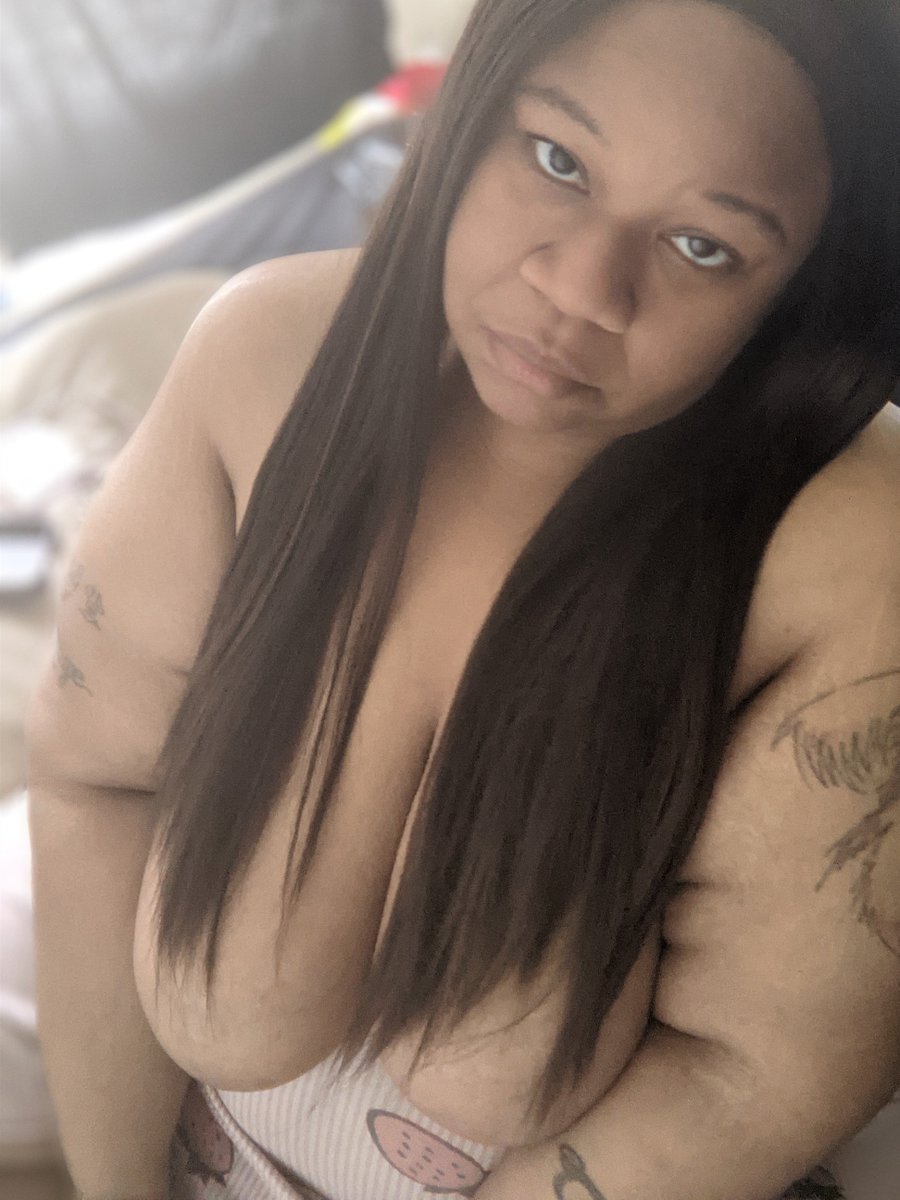 AmandaFeach's tweet photo. You fuckers are boring! Prove me wrong!
https://t.co/JzT3UxaNmX https://t.co/bAeoW5XpvR