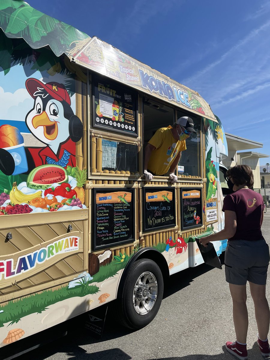 FallonHousman's tweet photo. @KONAICE thanks for joining us for field day!!! https://t.co/BfQoFKNLM6