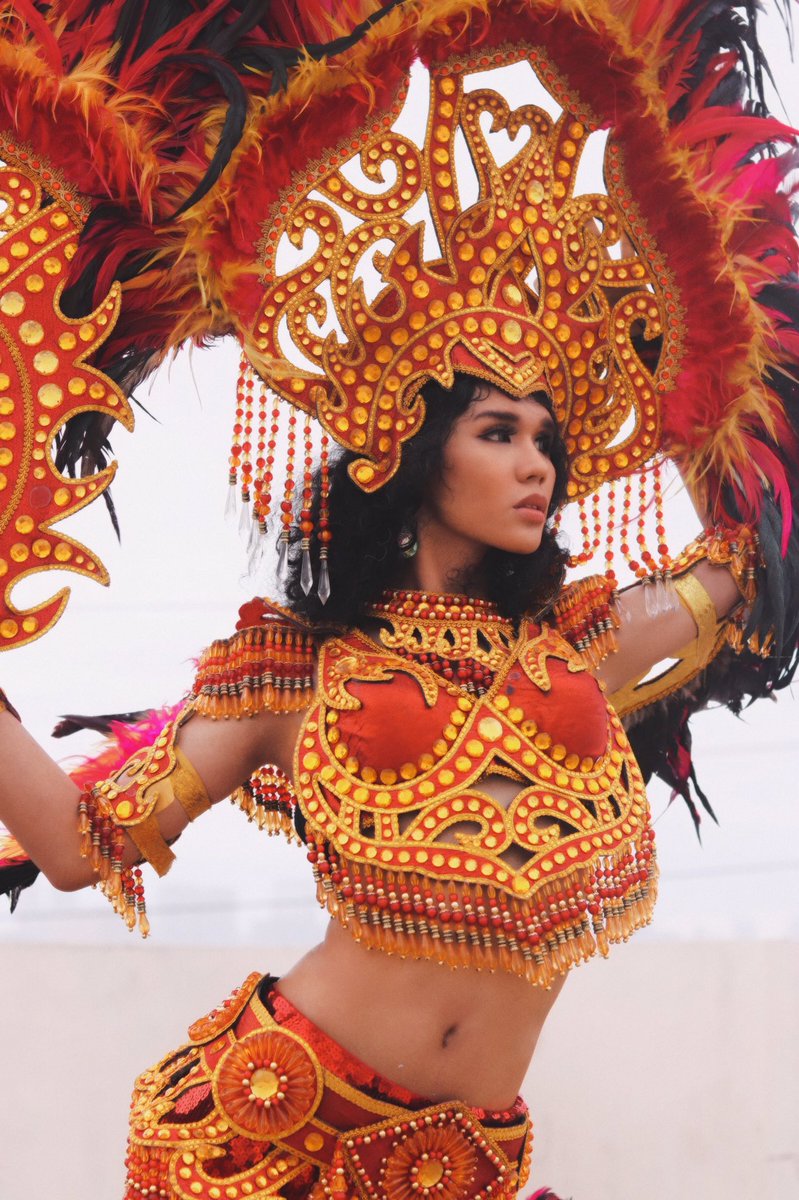 The pageant heat is on and so is my Dinagyang-Babaylan armor as I proudly represent my beloved Iloilo City.

Styled by: Sir Marvin Bansiloy
Costume Sponsored by: REIGN MarzanCostume and Gown Rentals
Shot by: Rom Luna