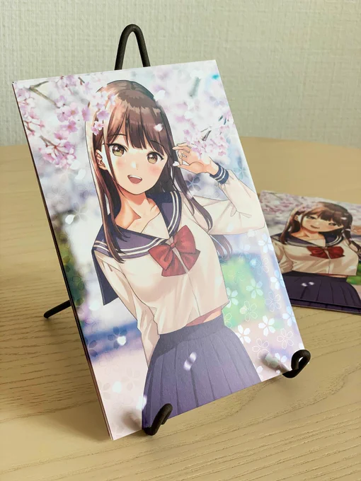 【#COMITIA136 お品書き】
新刊「可愛く愛でる君と花」お花と女子のイラスト本です。お求めくださった方にポストカードをお付けします🌷
書店委託もありますので、週末は無理のない範囲で遊びに来て頂けたら嬉しいです🙇

【へ16a プロペラプロンプト】
よろしくお願いいたします!

#コミティア136 