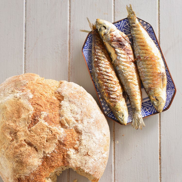 JorgeCarmo9's tweet photo. #foodies #Algarve #Portugal #BA #bahighlife 🇵🇹☀️🍴 The taste tour: Algarve. Audrey Gillan reveals where to sample the finest Southern Portuguese cuisine, from the best #markets for produce to where to enjoy stunningly fresh #seafood and local #vinho 🍷👉 https://t.co/a3Ak40npsp https://t.co/7IHPNfruru