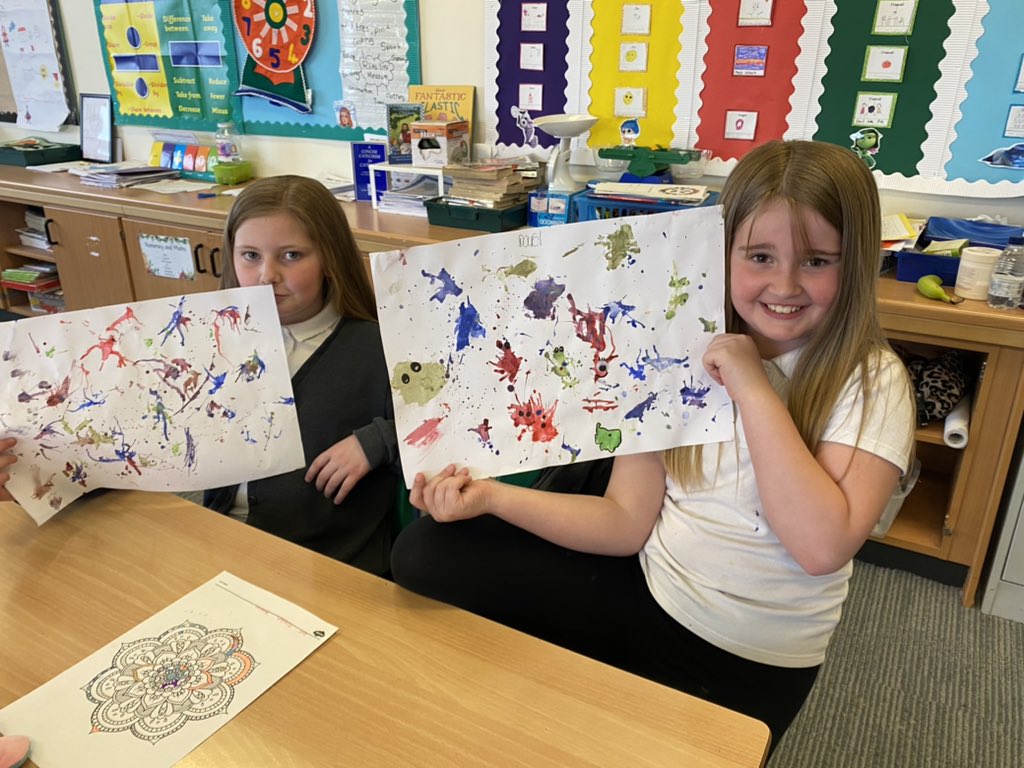 missbowie19's tweet photo. P4 have been learning about forces. We experimented how force can change the movement of paint. We then bought the monsters to life by adding detail! 🎨👀 @StMichaelP4 @SMPG1964 https://t.co/nJvbViE2yP