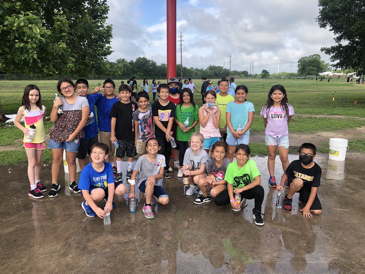MsTankersley's tweet photo. Great field day @codidietzbreck!! https://t.co/maiwM8U1dg