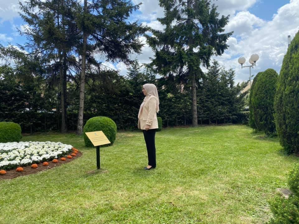 besaismailiks's tweet photo. #InternationalDayofInnocentChildren #victimsofaggression we pay tribute to our 1300 children of Kosovo who were murdered & massacred during the war waged by genocidal Serbia’ regime in 1999; those still missing; and to those living with the trauma & the impunity of the aggressors https://t.co/CiOqYB8uu6
