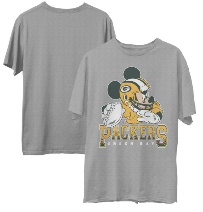 Disney and the NFL have teamed up to help fans show off their love for their favorite team and all things Mickey. I bet you can’t guess our favorite. #GoPackGo #RealLifePromo
bit.ly/3yxR0Yl