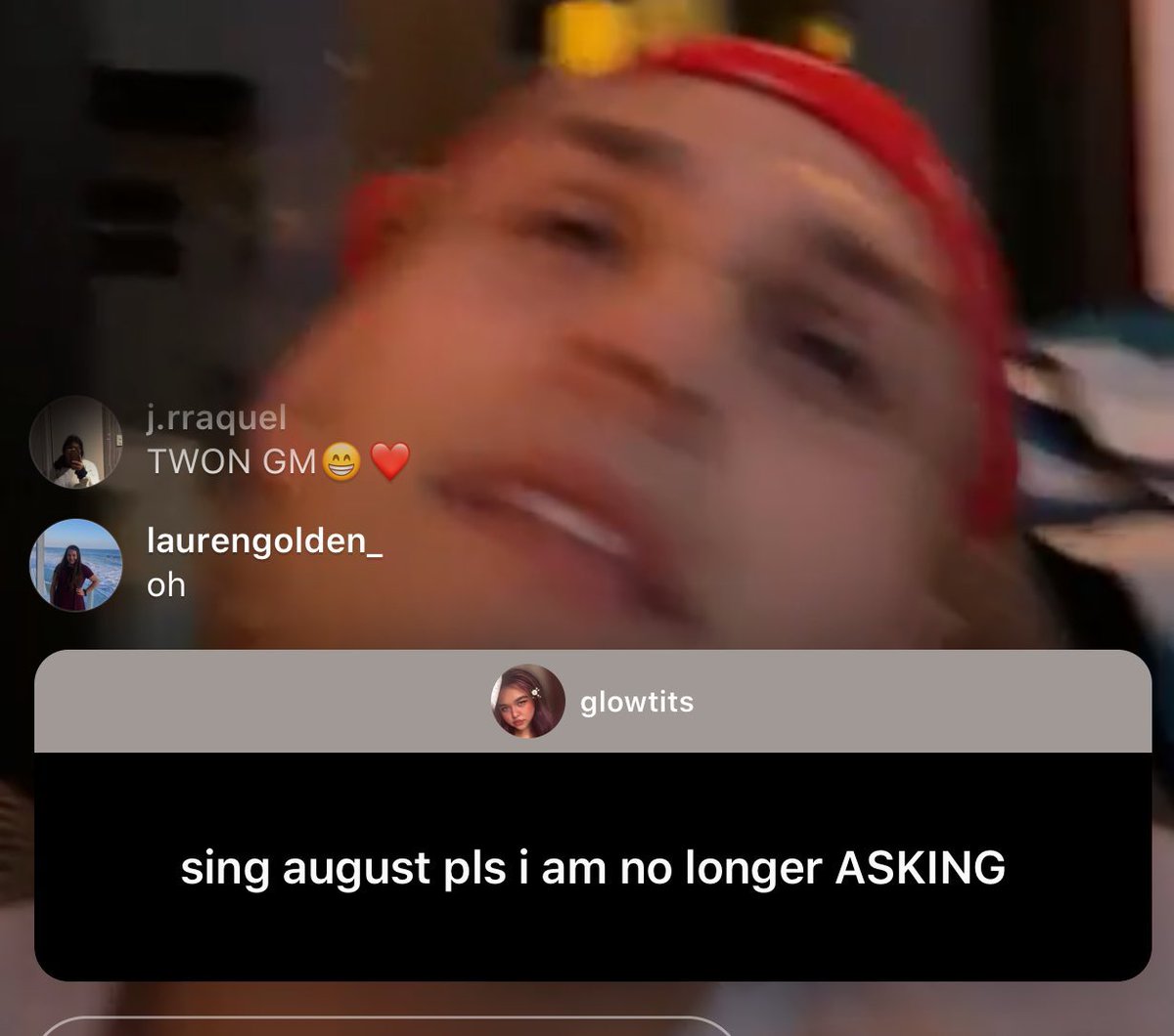 ariana tweet media