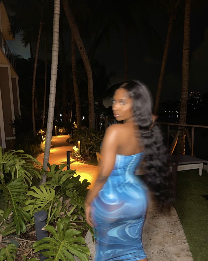 ohmorethreads's tweet photo. Everything get fuck when I reach 🧿 | @mrsbandz https://t.co/gja9i1abeM