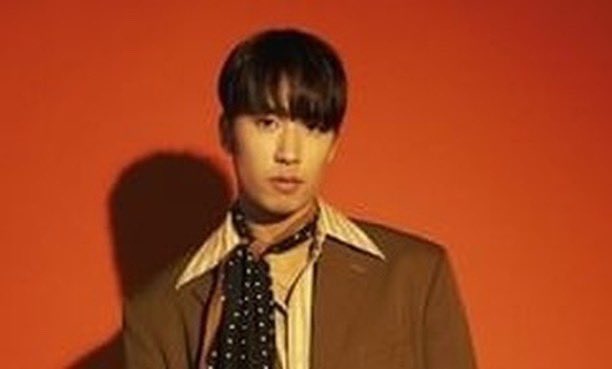 PSEnt_squad's tweet photo. 🇫🇷 Yoon Kyul, 15/06/1992, est au clavier
🇬🇧 Yoon Kyul, 15/06/1992, is on the keyboard https://t.co/Ml8Hw2XeJi