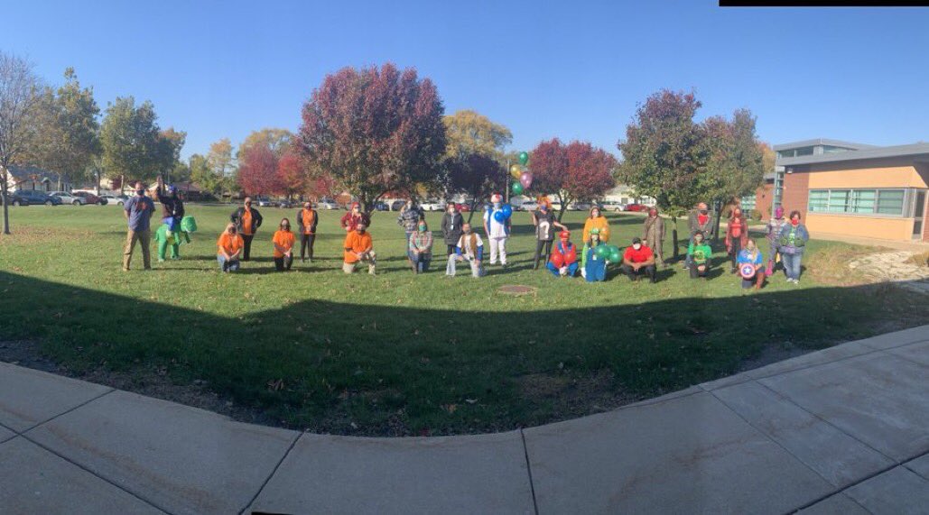 nancyk32's tweet photo. Last day fun #cridgepride https://t.co/IUWo9lUQV5