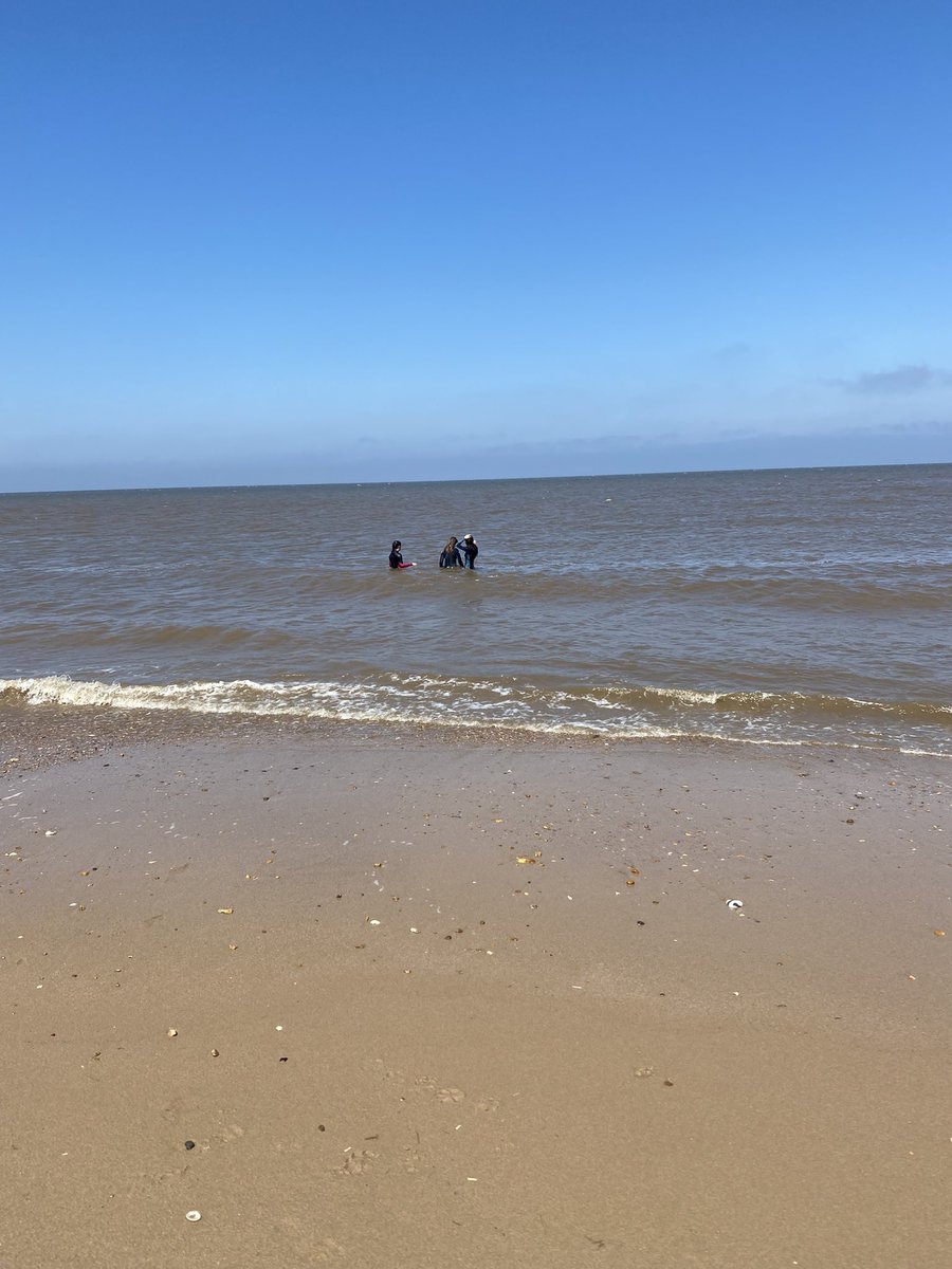 Jane_L_Edwards's tweet photo. Such a lovely week in #northnorfolk. Crazy busy but we managed to avoid most of the crowds. So nice to escape.
#burnhammarket #brancaster #crabshack #no29burnhammarket #sowerbysholidaycottages #mabels #hostearms https://t.co/3vKbLPTynO