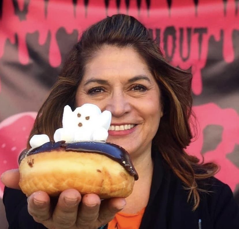 Sharon Quirk-Silva tweet media