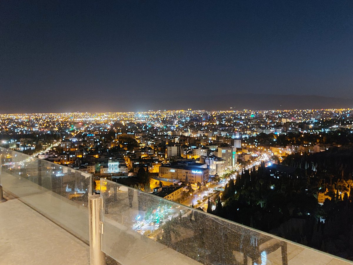 شب شیراز😍