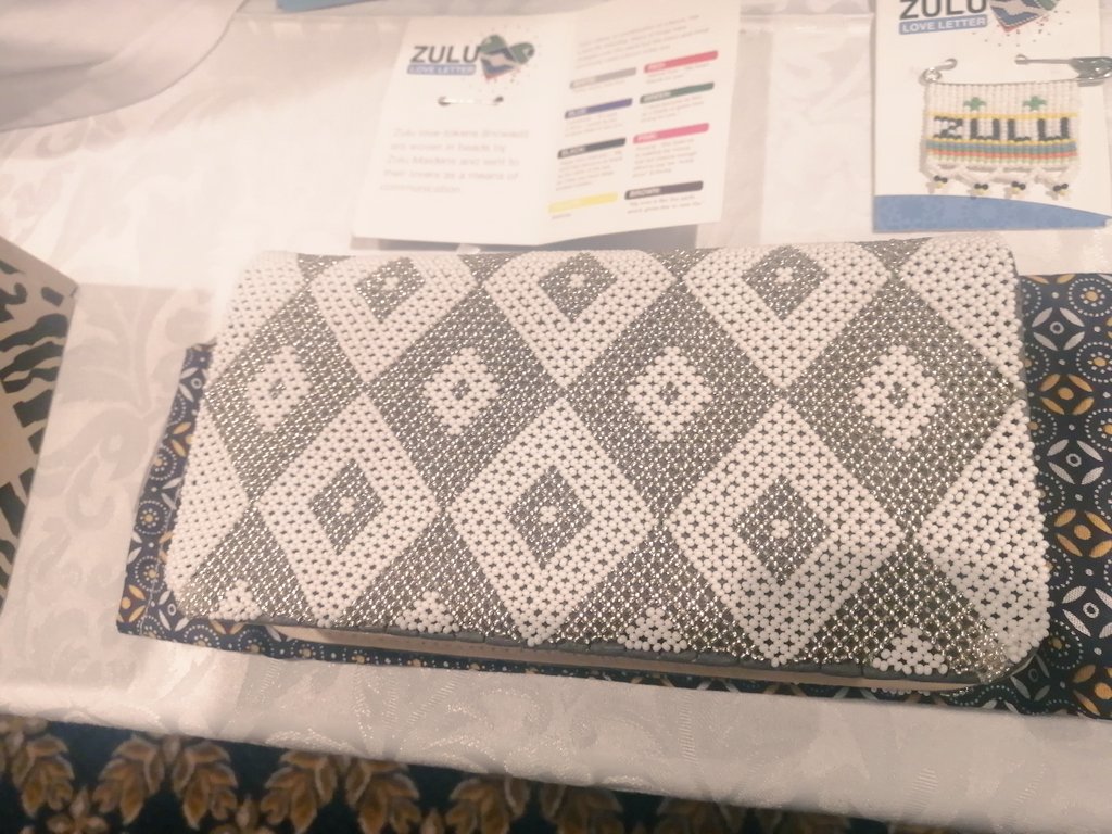 Merentia's tweet photo. What a beautiful clutch...

#DurbanHasMore #VisitDurban #merentiasadventures https://t.co/xmdyQjABp3