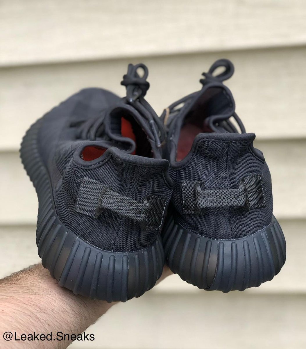 JustFreshKicks's tweet photo. In Hand Look at the upcoming adidas Yeezy Boost 350 V2 "Mono Cinder" https://t.co/mI92Zv1LzY