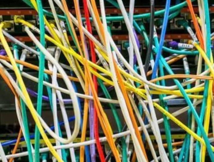 AWMTC's tweet photo. Having a spring clean this weekend? Sorting out some clutter? Don’t forget we collect wires and cables to raise funds for the society. Let us know if you find any and we’ll come and take them off your hands. https://t.co/aAZfvTe6Lu