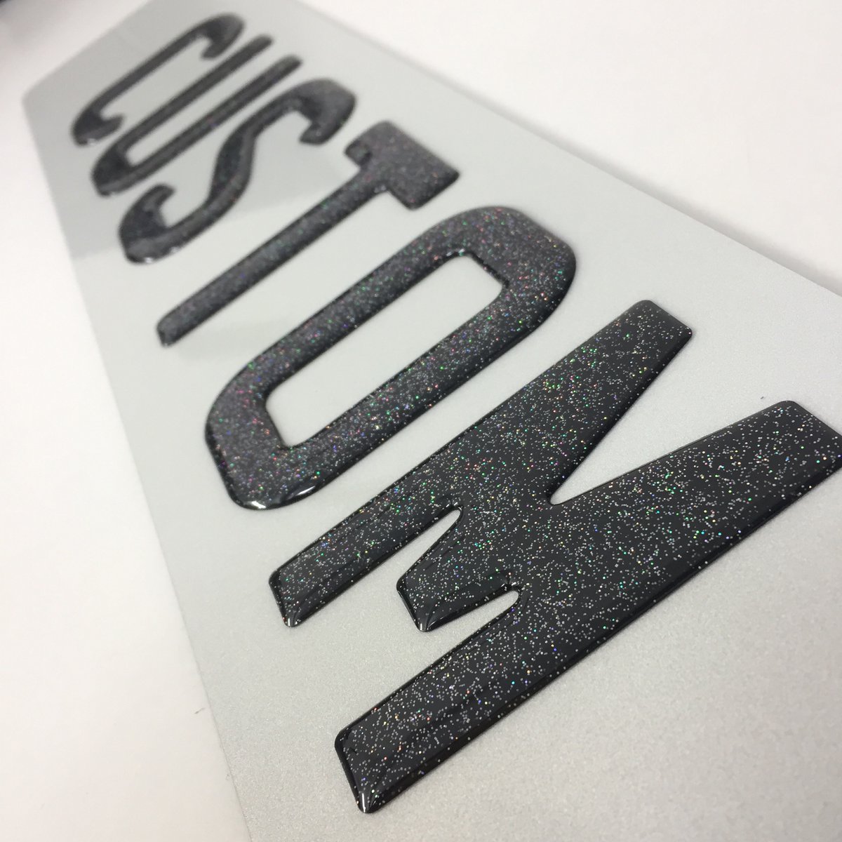 custom_number's tweet image. The 3D Glitter is a popular choice amongst our customers looking for that unique touch for their car 🚘. 

#3dgel #3dglitterplates #customnumberplates #customregplates