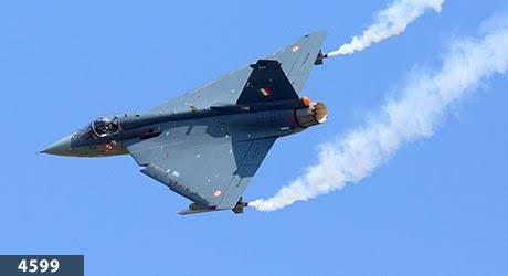 KhushPatel07's tweet photo. US Navy Highly Interested For 300 #HalTejas Multirole fighter Trainer Jet For #USNavy  Training 

The HAL Tejas is an Indian single-engine, multirole light fighter designed by the Aeronautical Development Agency  Aircraft Research and Design Centre of Hindustan Aeronautics LTD https://t.co/LV4KfFY9UV