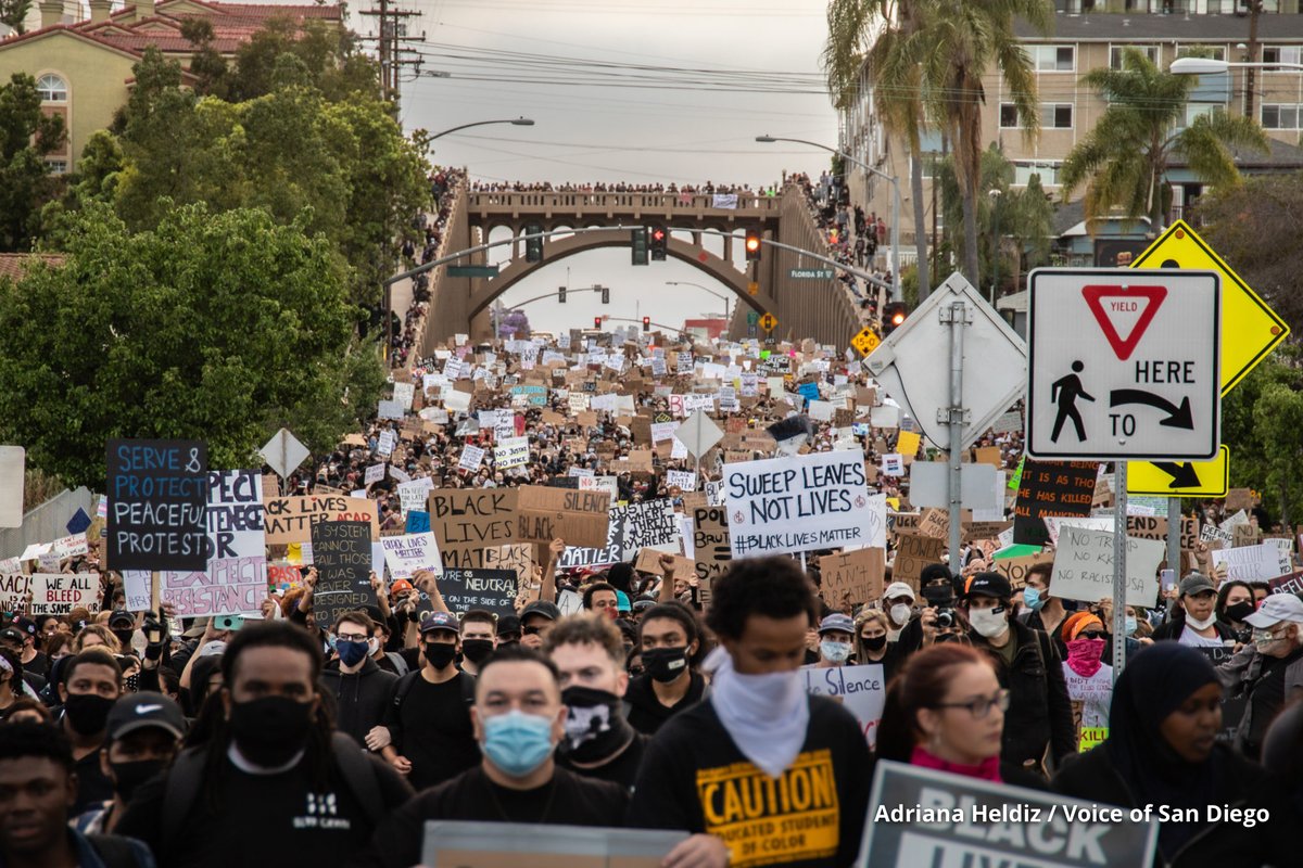 AdrianaHeldiz's tweet photo. One year ago today in San Diego. https://t.co/8IBD1ApZ8k