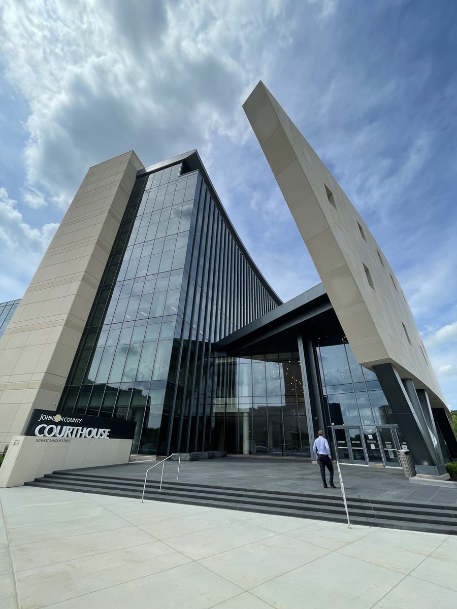 KC_InjuryLaw's tweet photo. Attorneys Dustin Crook and Caleb Biesterveld had the opportunity to tour the new Johnson County Courthouse this week! 🧑‍⚖️ https://t.co/gbBVAraDLC
