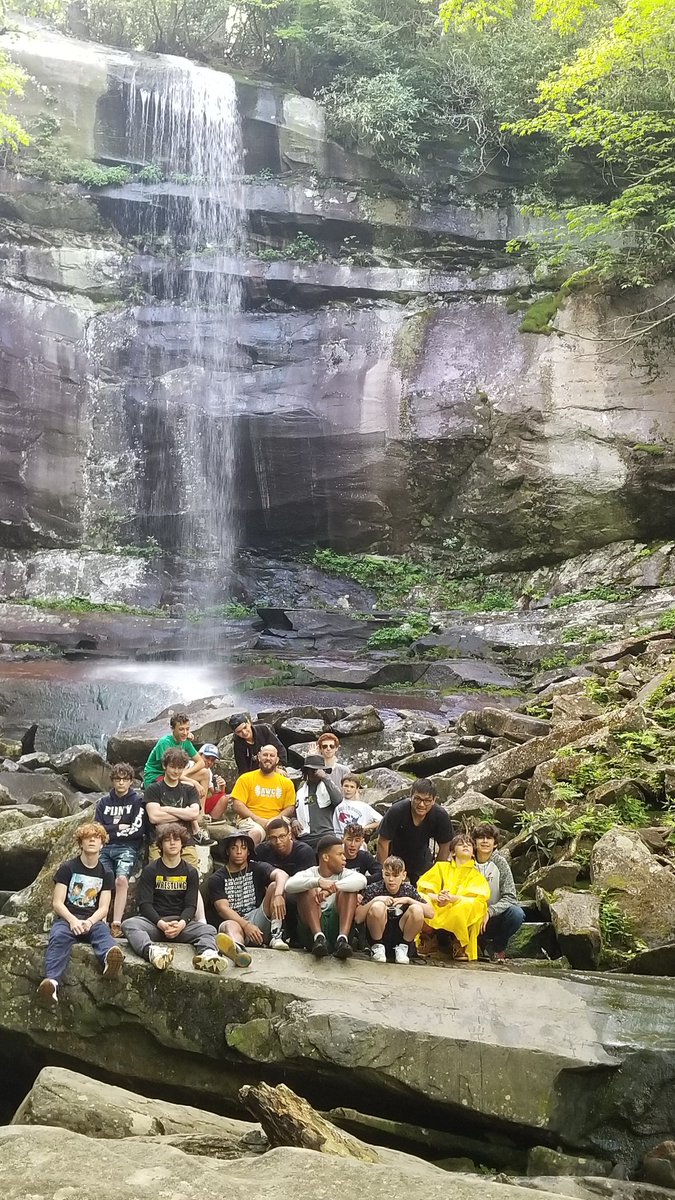 Avon Wrestling tweet media