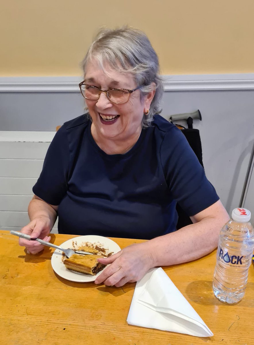 BykerHallCare's tweet photo. A sun-kissed week at #BykerHall ☀️ 

Our residents made the most of the sunshine with some #gardening, #pebblepainting, #dancingonthedecking and outdoor entertainment from Kevin Finnigan 🎤 

We had a #PienPea night with a game of #bingo too! 🥧 https://t.co/zgBfBMnzUR