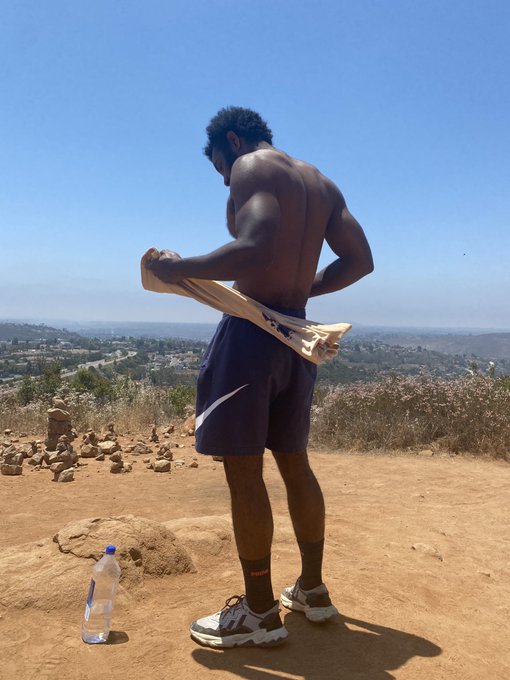 Some corny caption about reaching the top of a climb or some shit idk 🙃 https://t.co/BeSU9IdINs<a href="/tag/mvsales"class="tags"><span>#mvsales</span></a><a href="/tag/mvboys"class="tags"><span>#mvboys</span></a>