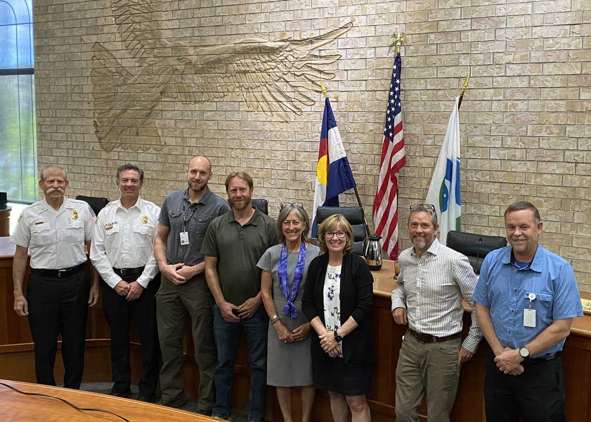 News Release - Eagle Valley Wildland Partners with Eagle County: drive.google.com/file/d/1cG2Byw…

<a href="/gefpd/">Greater Eagle Fire</a> <a href="/EagleCounty/">Eagle County Govt</a>