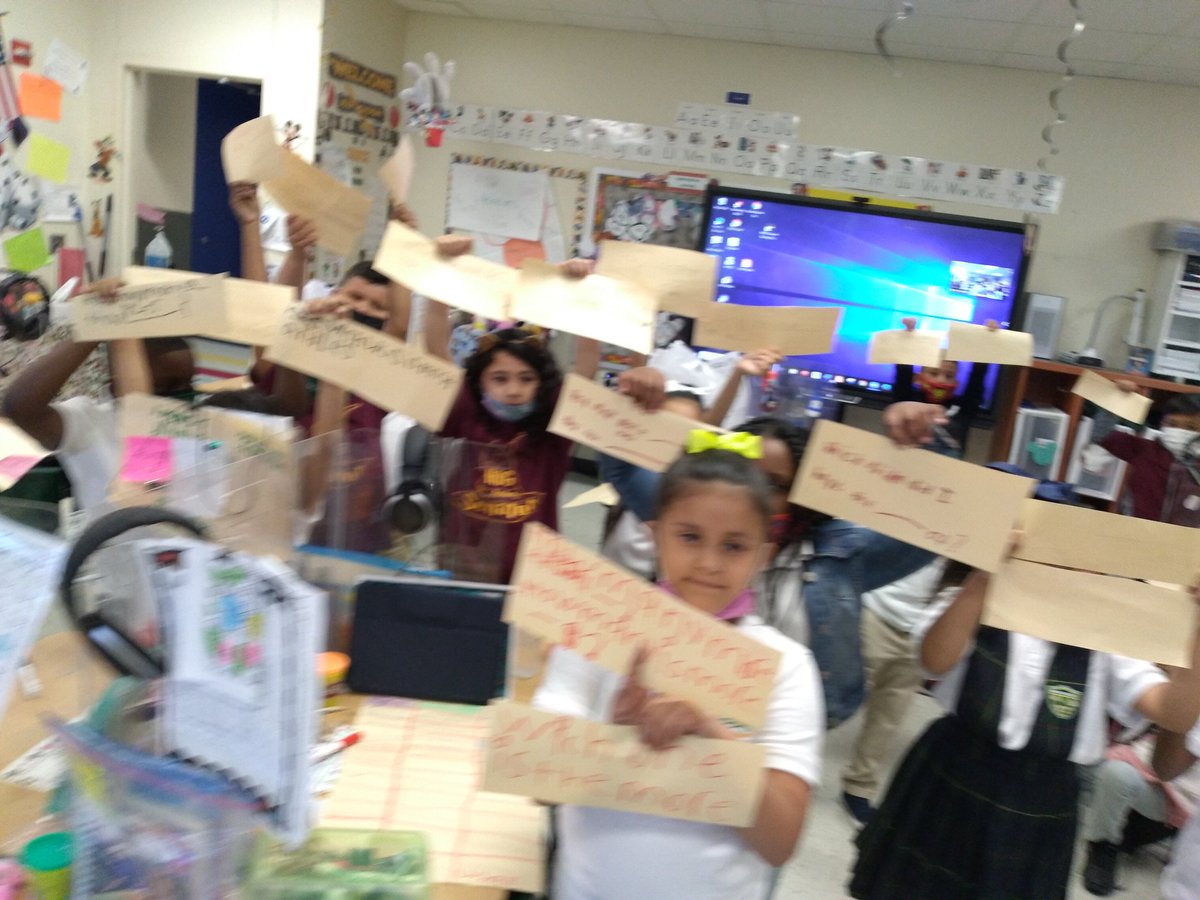 SandlinMs's tweet photo. Collecting data, creating graphs, and generating questions in 1A #hbg_senators #HBGPLAMAGIC #HBGSHINE @DeeAnnaPier @Library_HBGPLA @HBGonzalezPLA @PrincipalRey @ICanReadDallas @Tanya_N_Shelton @BettyGtz1111 https://t.co/nUb85LuBqw