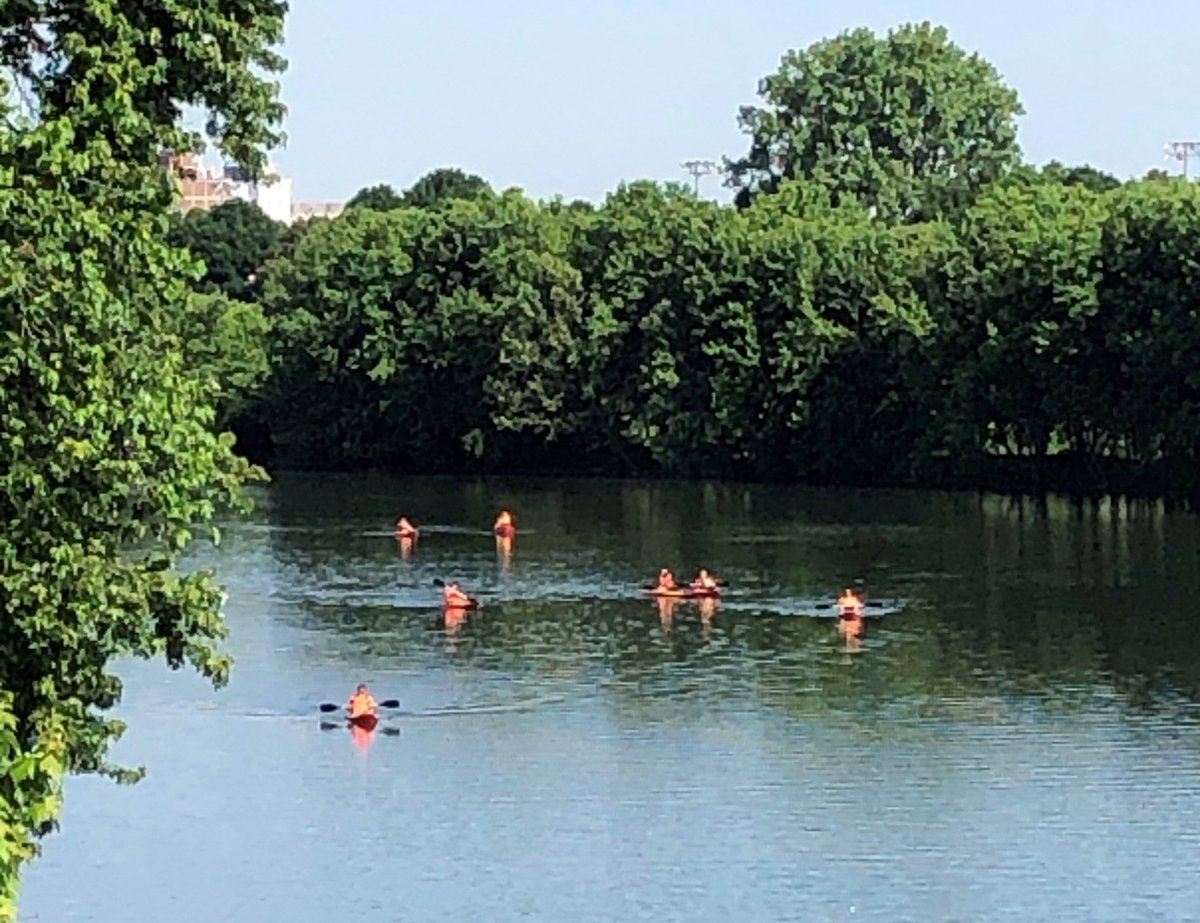 burkeindiana's tweet photo. Thank you to everyone who came out to #Canoe2Work Day yesterday, helping us highlight one of our most precious Indiana resources, the White River! https://t.co/1nbOS3INUb