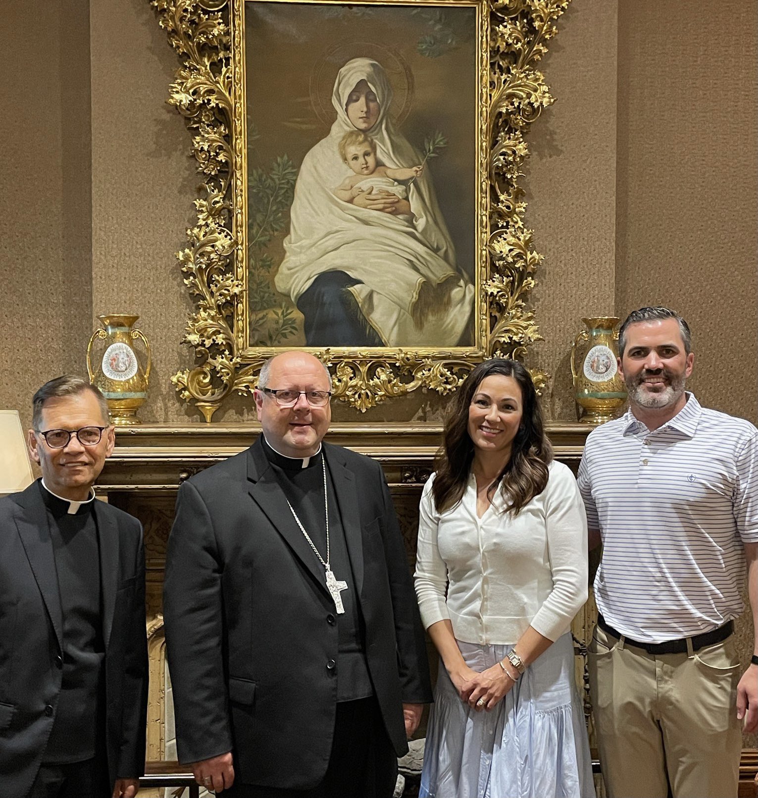 Bishop Ed Malesic On Twitter This Afternoon I Welcomed Cleveland Browns Head Coach Kevin Stefanski His Wife Michelle And Father James Roach The Team S Catholic Chaplain To The Cathedral Rectory For Lunch