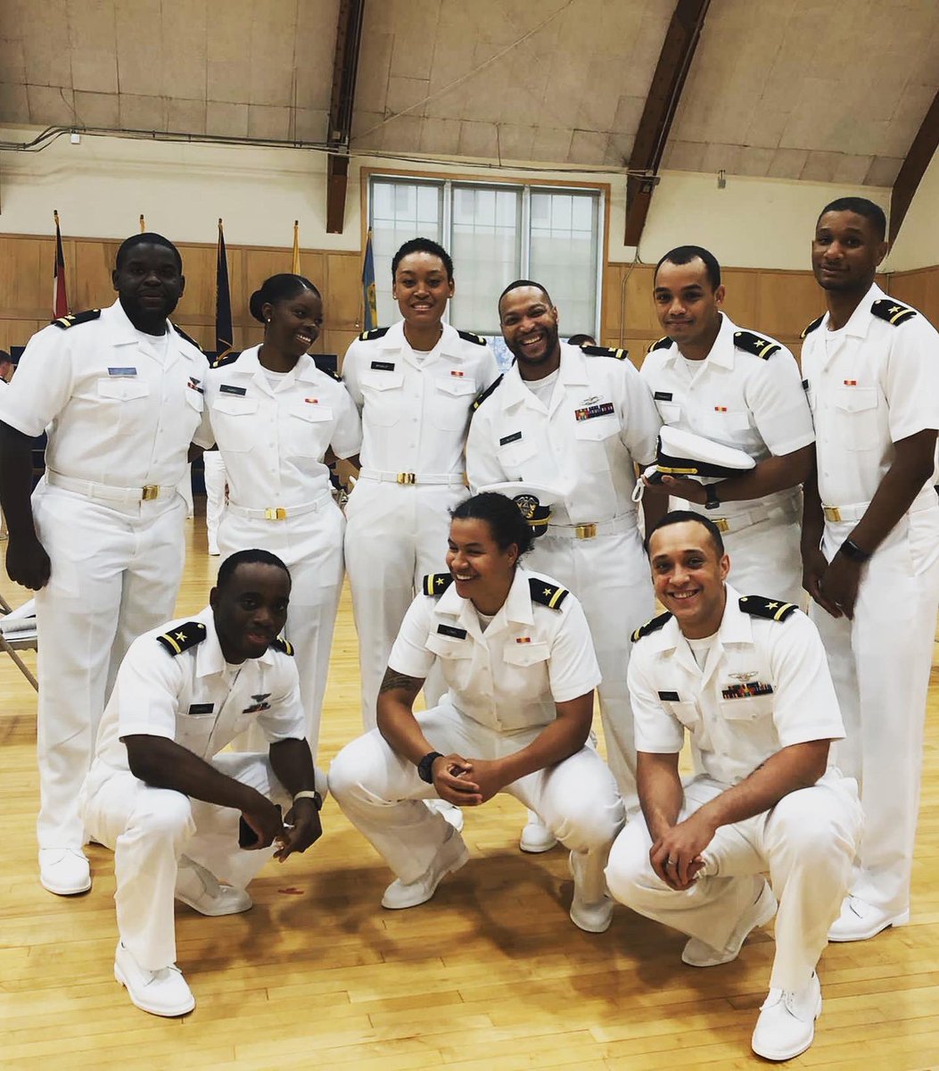 HLong23's tweet photo. Sooooo I did a thing ����😁 I became another first for my family today. I became a role model, mentor, leader. An Officer in The US Navy. A BLACK FEMALE OFFICER! I can’t wait to be an example for young men and women who look like me. ✊🏽✊🏽⚓️ https://t.co/sJTanYrMVm
